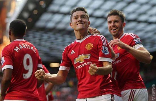 大连足球的 大连足球的